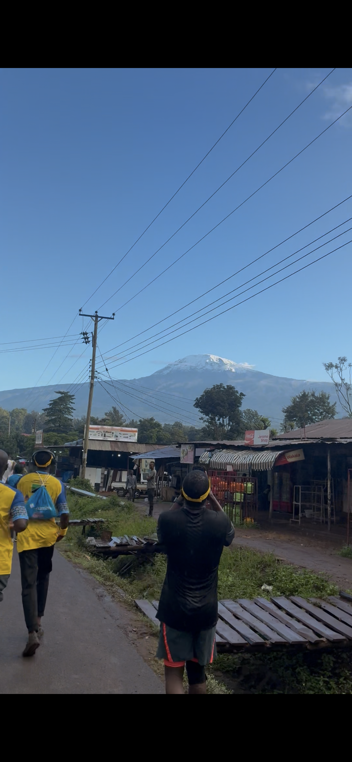 Kilimanjaro Marathon finishen met medaille